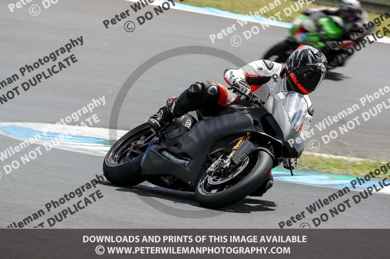 estoril;event digital images;motorbikes;no limits;peter wileman photography;portugal;trackday;trackday digital images